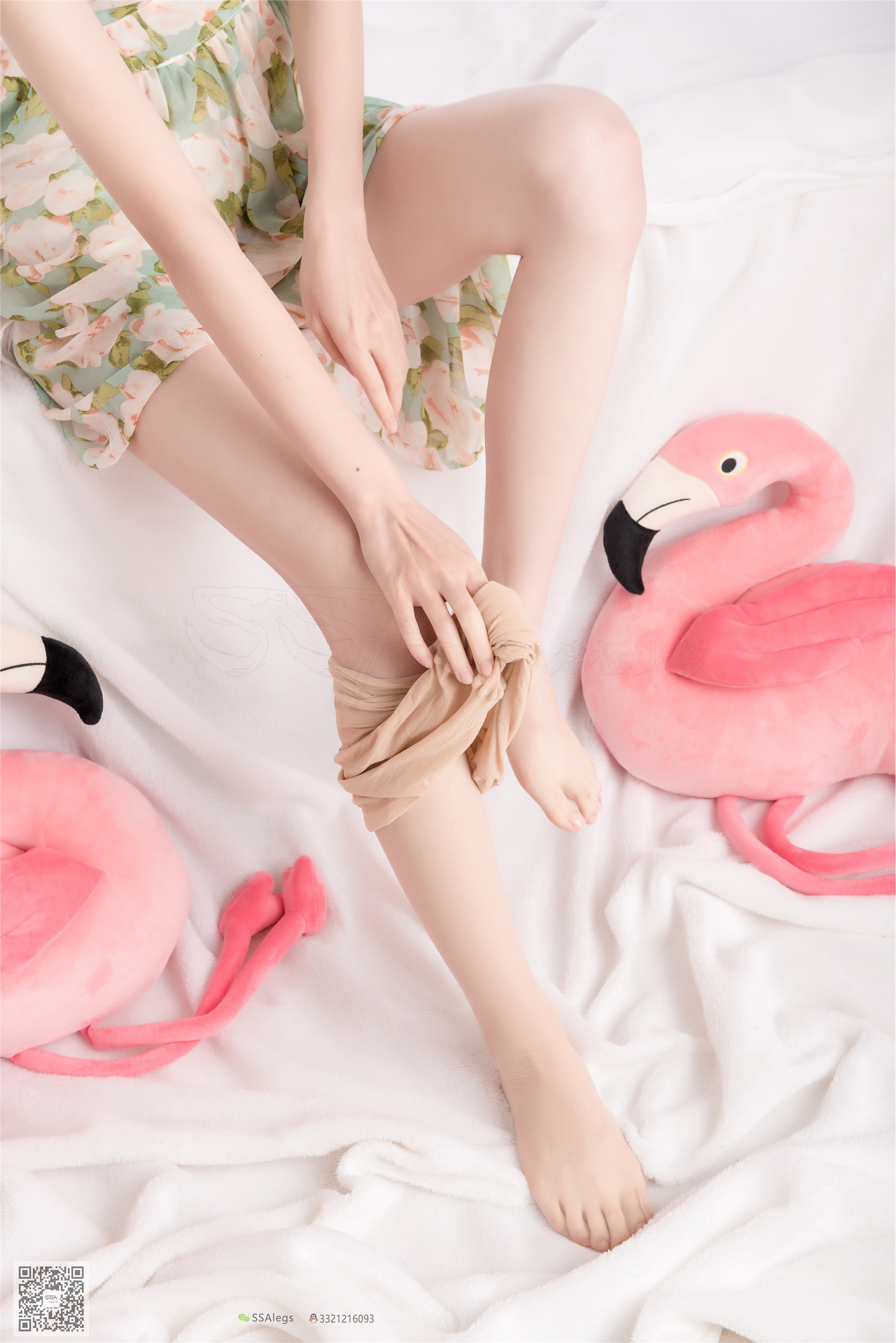 SSA丝社 NO.022 琪琪 化身灵魂画师肉丝美足特写